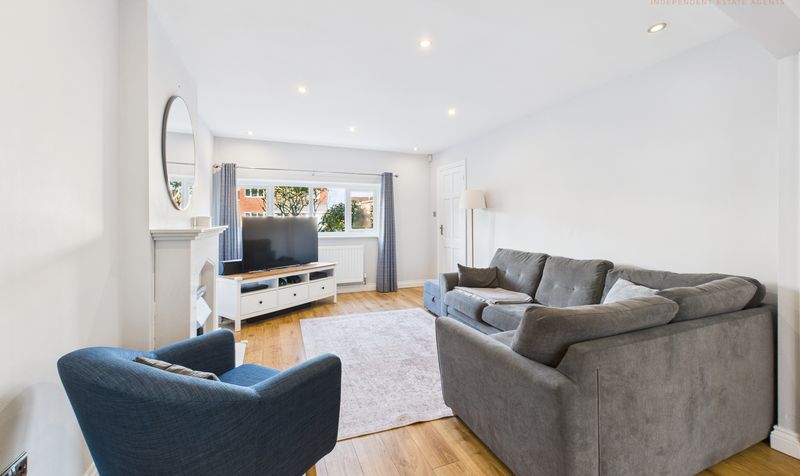 Alyn Road, Mickle Trafford, CH2
