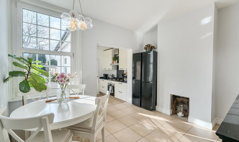 Albert Road, Epsom, KT17