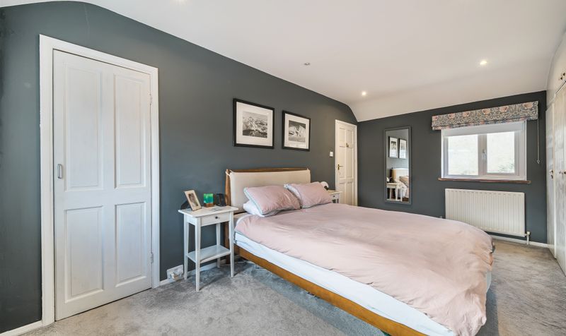 Ebbisham Road, Epsom, KT18