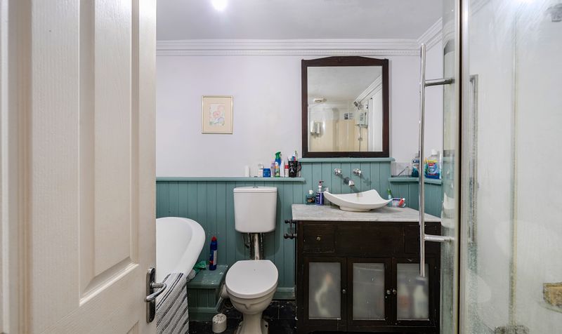 College Road, Epsom, KT17