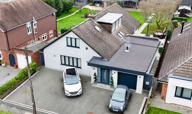 West Farm Close, Ashtead, KT21