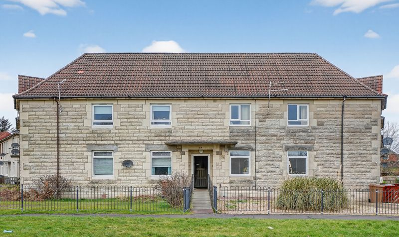 65b Lamont Drive Irvine KA12 8HD