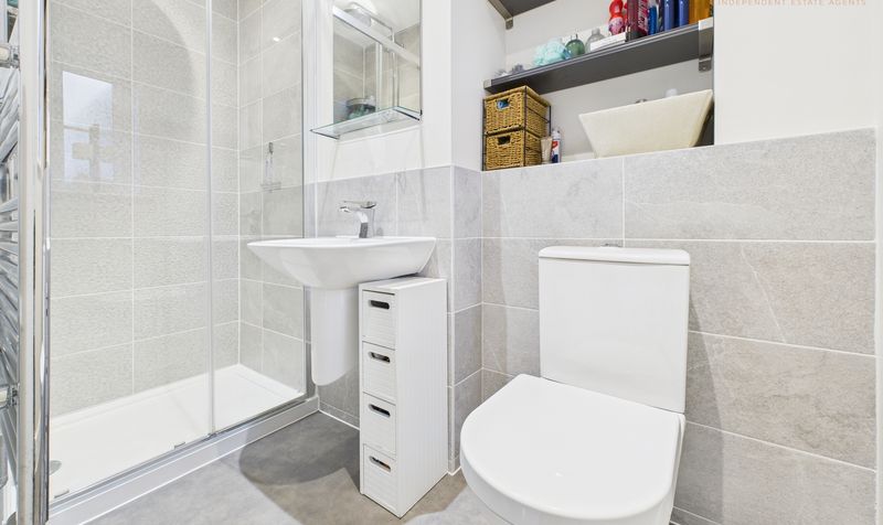 Carlton Meadows, Llay, LL12