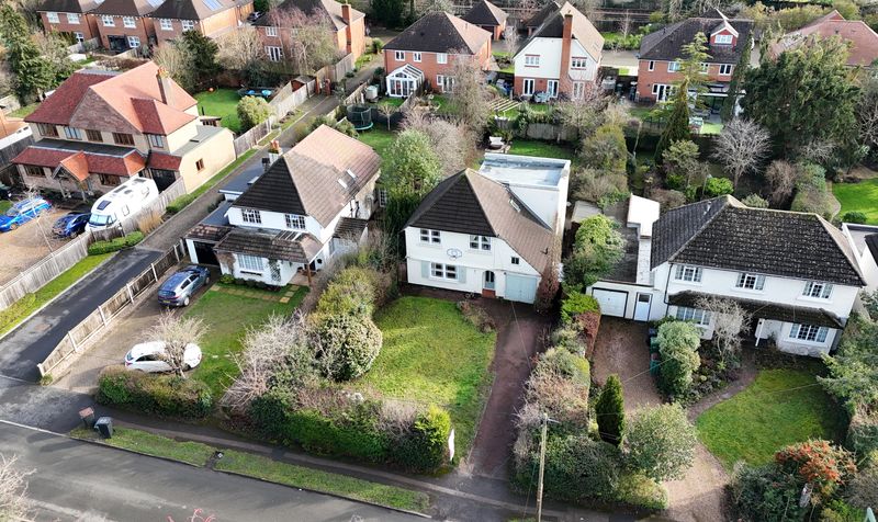 Links Road, Ashtead, KT21