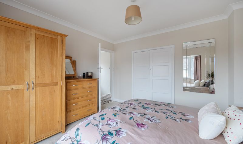 Overdale, Ashtead, KT21