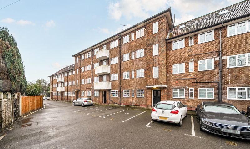 Eastway, Epsom, KT19