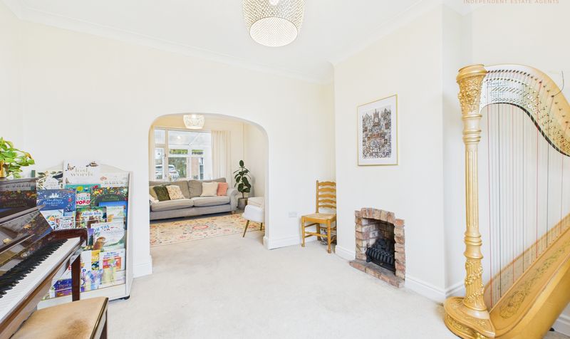 Chester Road, Huntington, CH3