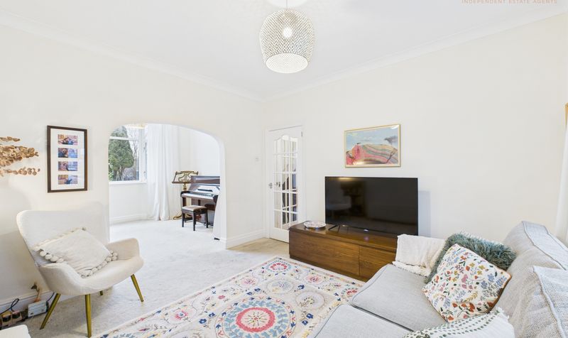 Chester Road, Huntington, CH3