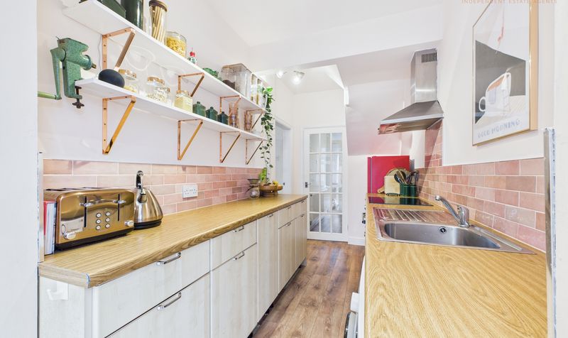 Chester Road, Huntington, CH3