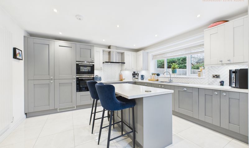 School Lane, Mickle Trafford, CH2