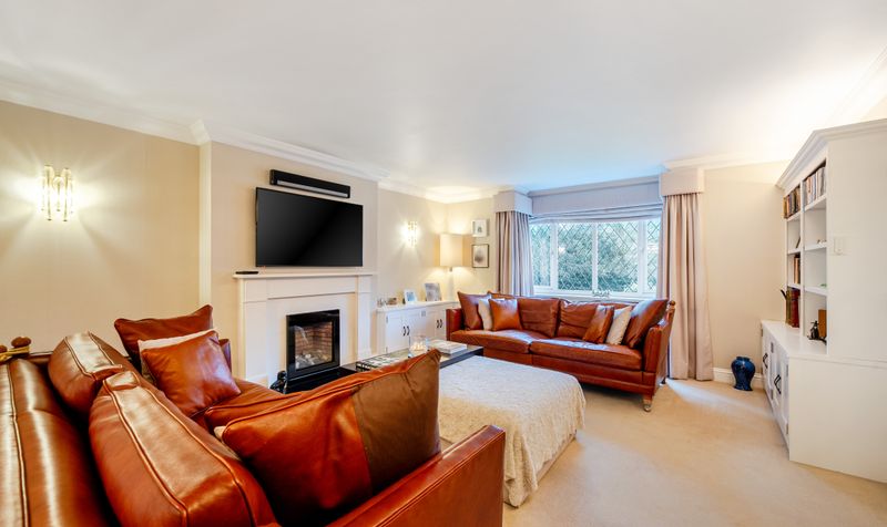 Pauls Place, Ashtead, KT21
