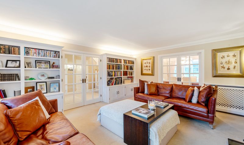 Pauls Place, Ashtead, KT21