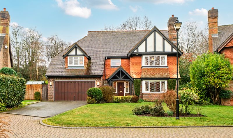 Pauls Place, Ashtead, KT21