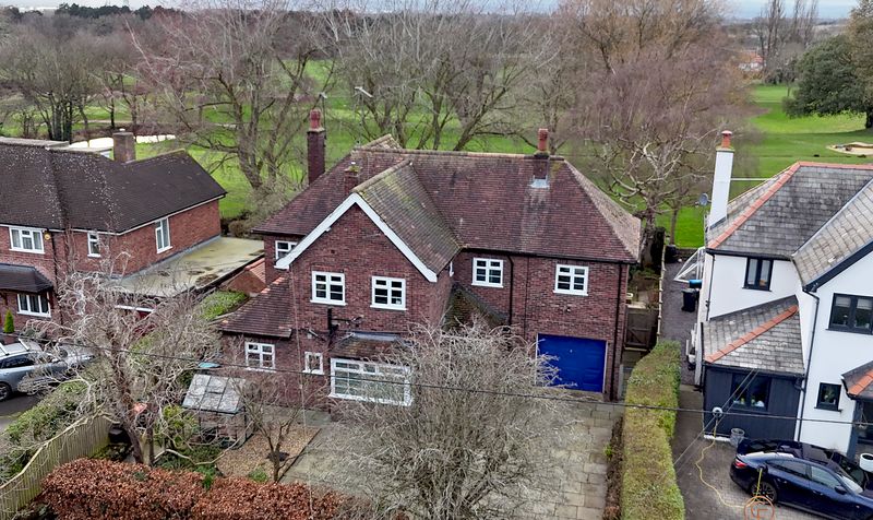Church Lane, Upton, CH2
