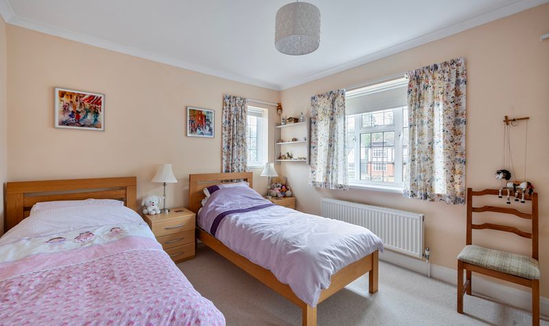 Woodcote Hurst, Epsom, KT18