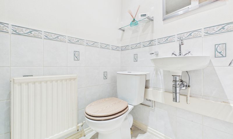 Heath Lane, Boughton, CH3