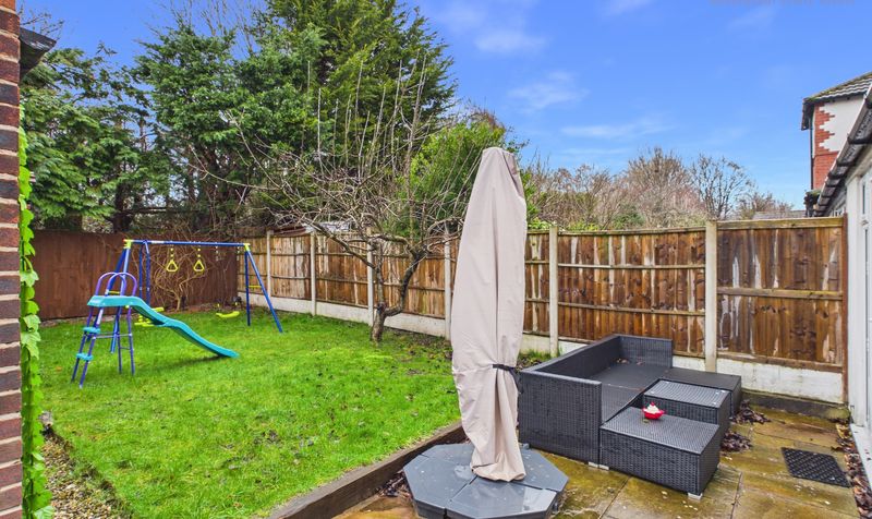 Woodlands Drive, Hoole, CH2
