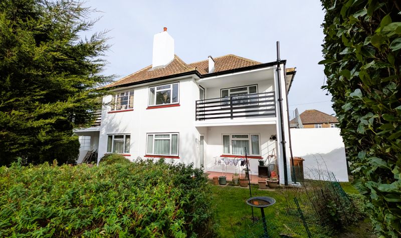 Ridgeway, Epsom, KT19