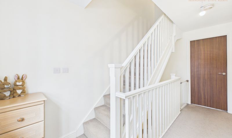 Upton Grange, Upton, CH2