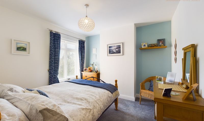 Earlsway, Curzon Park, CH4