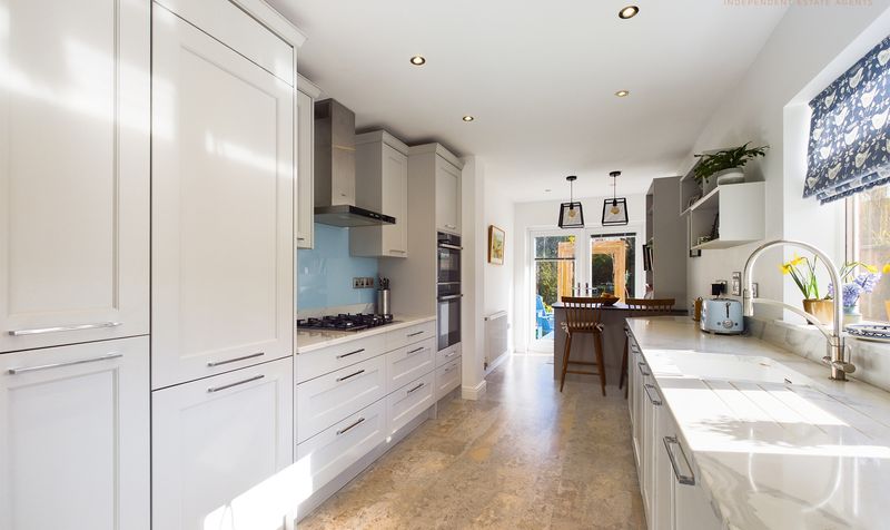 Earlsway, Curzon Park, CH4