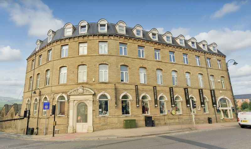 Huddersfield Road, Speight House, WF14