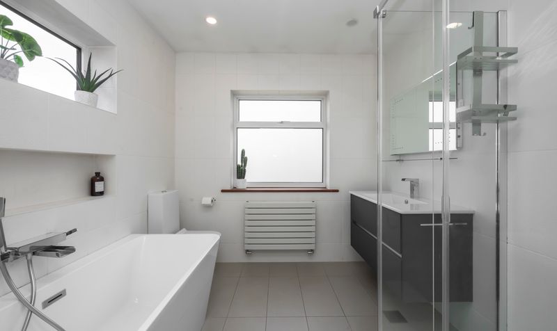 Oaken Coppice, Ashtead, KT21