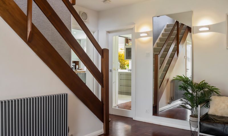 Oaken Coppice, Ashtead, KT21