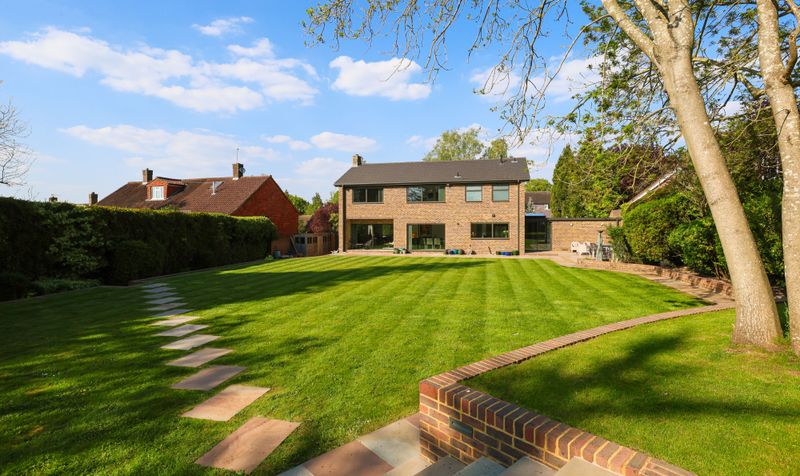 Oaken Coppice, Ashtead, KT21