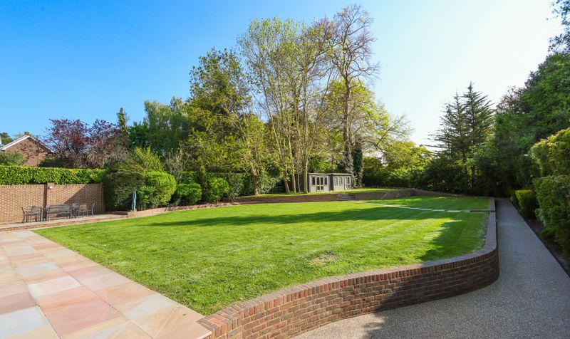 Oaken Coppice, Ashtead, KT21