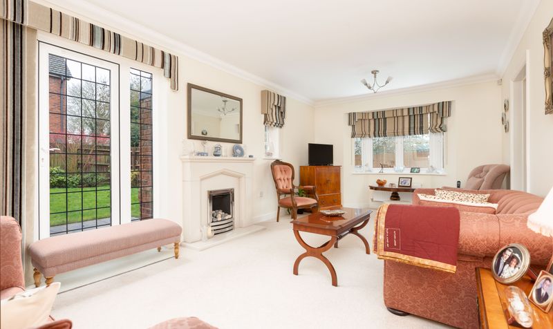 4 Bedroom House For Sale &ndash; Squires Park, Shefford, SG17 3