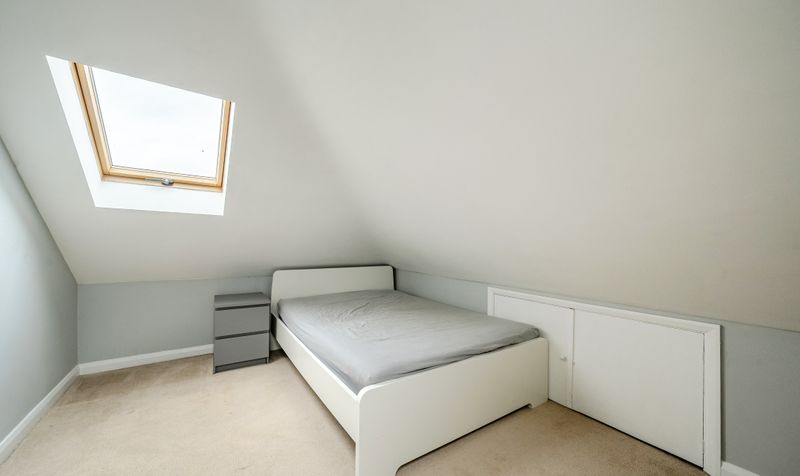 The Greenway, Epsom, KT18