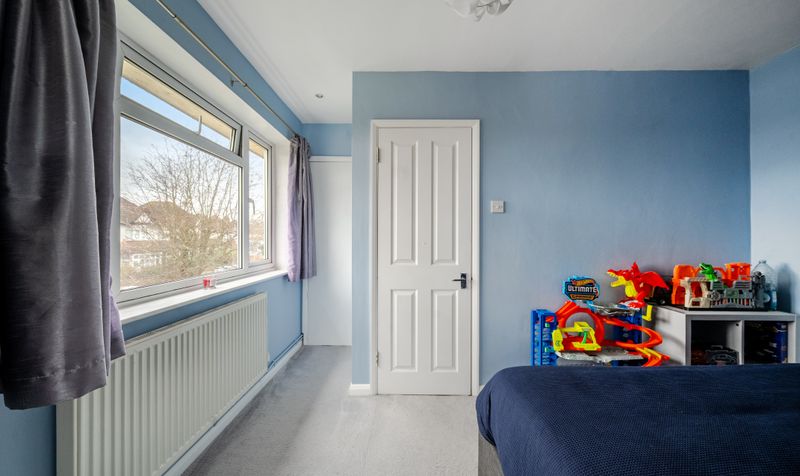The Greenway, Epsom, KT18