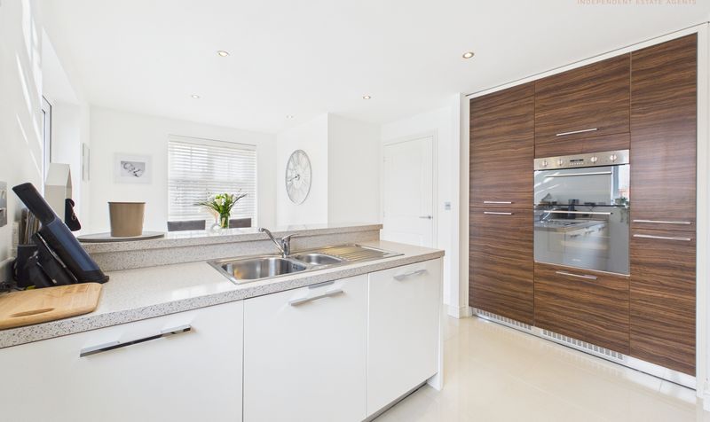 Corporal Way, Saighton, CH3