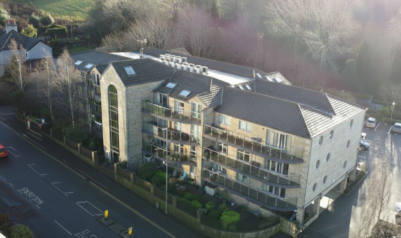 Somerset Road, Somersbury Court, HD5