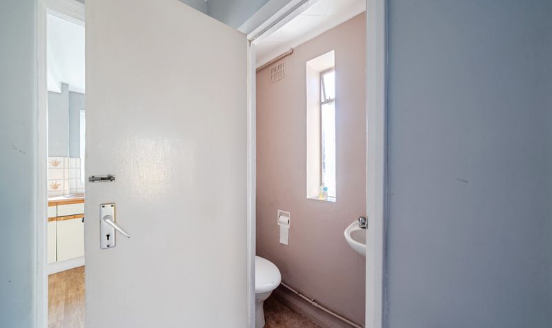 Grosvenor Road, Epsom, KT18