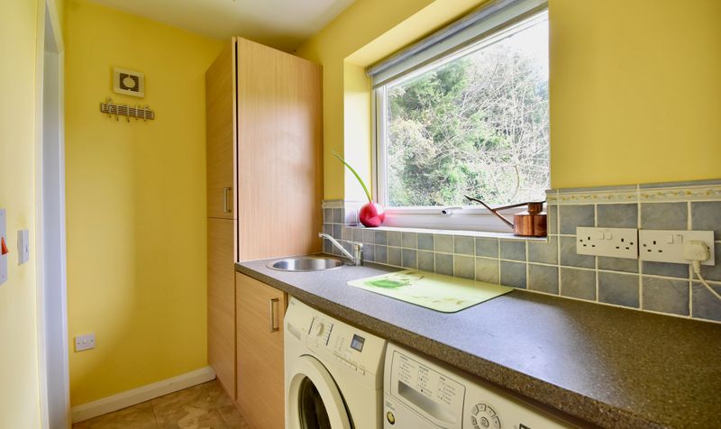 Pepys Close, Ashtead, KT21