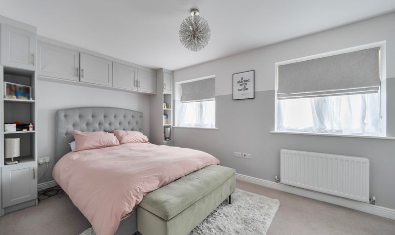 Ceres Crescent, Epsom, KT17