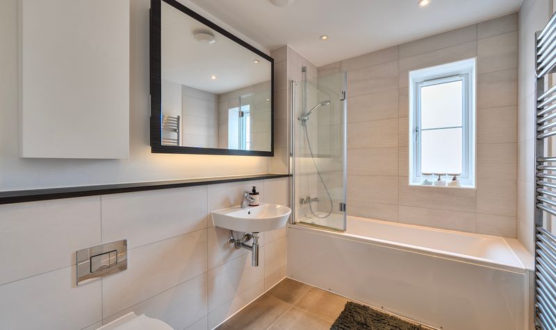 Ceres Crescent, Epsom, KT17