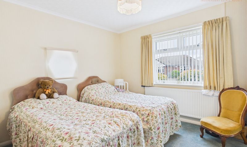 Kendal Close, Newton, CH2