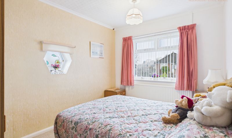 Kendal Close, Newton, CH2