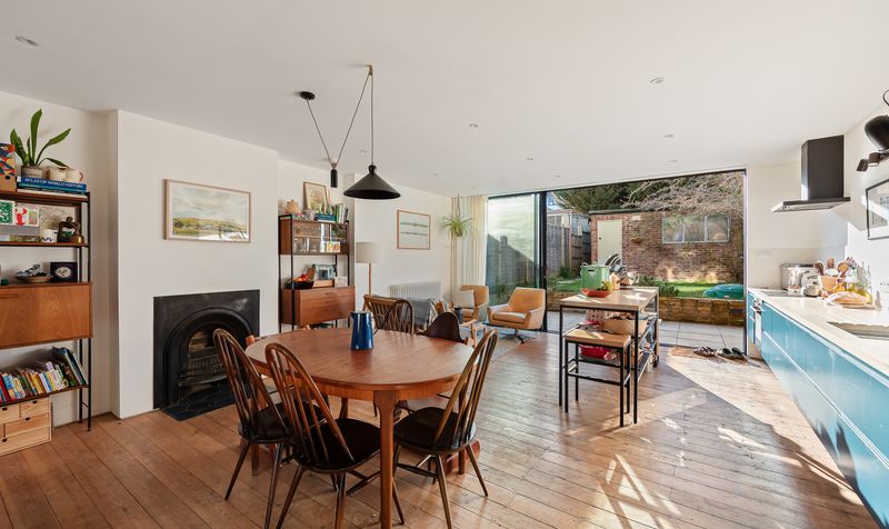 10 Bradley Road Image