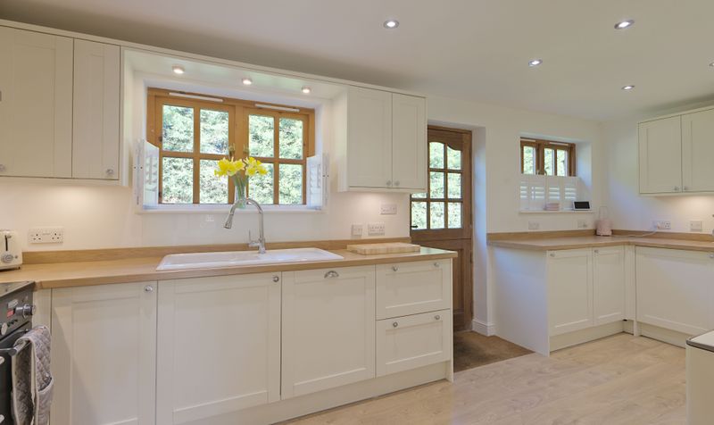 3 Bedroom House For Sale &ndash; Newtown, Henlow, SG16 2