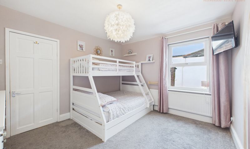 Wards Terrace, Hoole, CH2