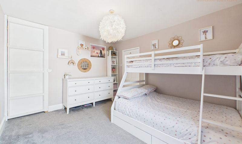 Wards Terrace, Hoole, CH2