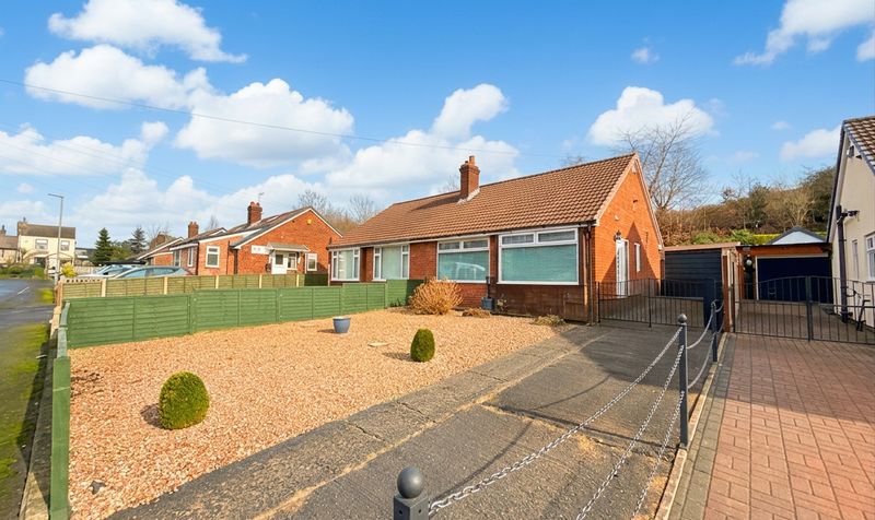 Sutton Drive, Huddersfield, HD5