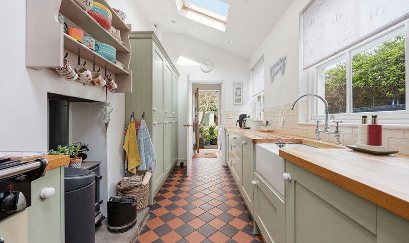 3 Bedroom House For Sale &ndash; Saffron Road, Biggleswade, SG18 3