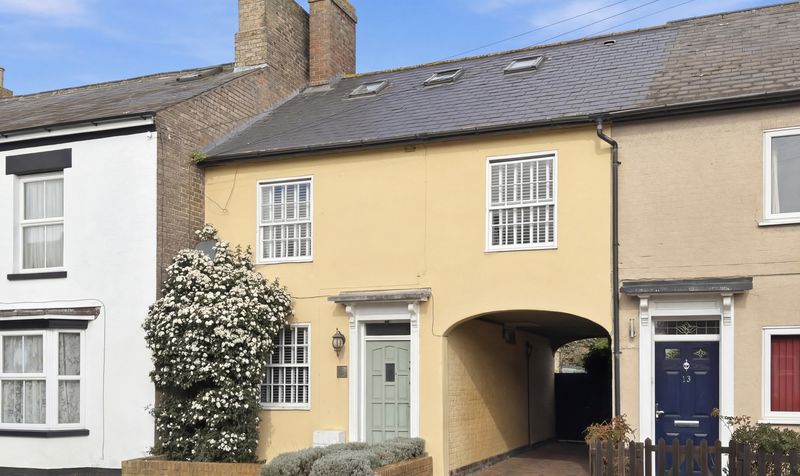 3 Bedroom House For Sale &ndash; Saffron Road, Biggleswade, SG18