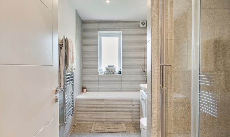 Ruxley Lane, Epsom, KT19