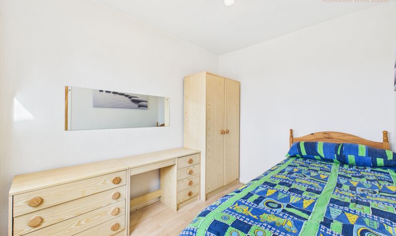 Darlington Crescent, Saughall, CH1